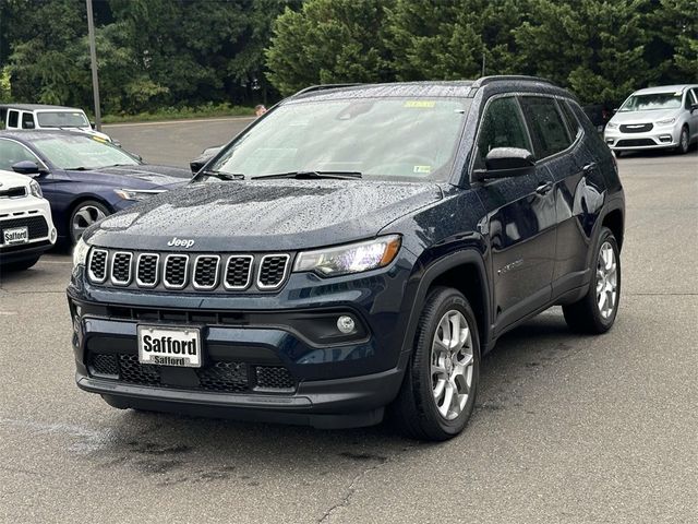 2024 Jeep Compass Latitude Lux