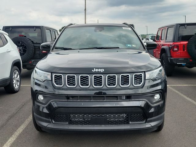 2024 Jeep Compass Latitude Lux