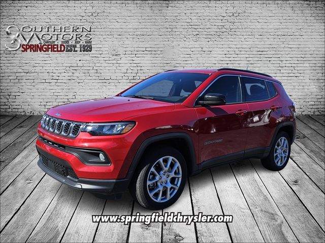 2024 Jeep Compass Latitude Lux