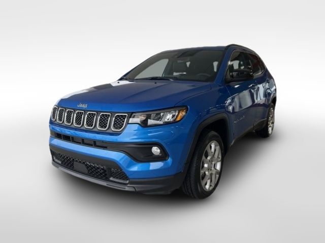 2024 Jeep Compass Latitude Lux