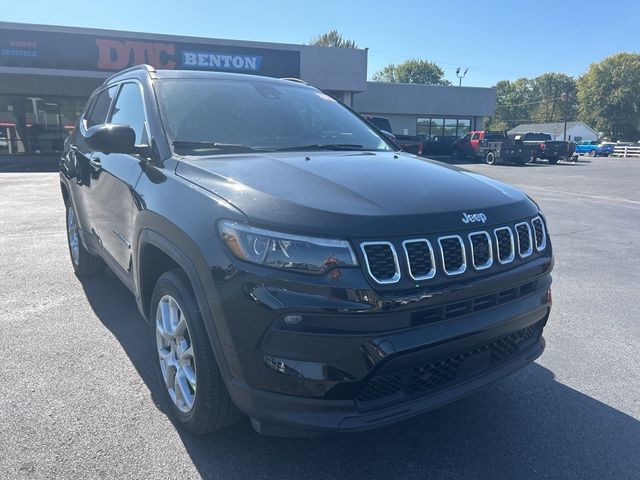 2024 Jeep Compass Latitude Lux