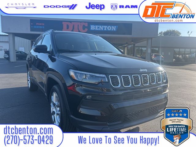 2024 Jeep Compass Latitude Lux