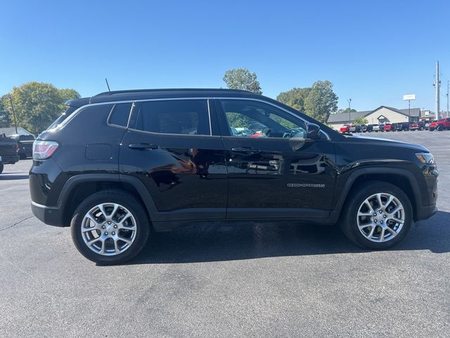 2024 Jeep Compass Latitude Lux