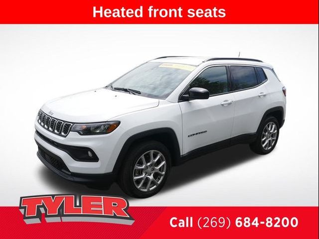 2024 Jeep Compass Latitude Lux