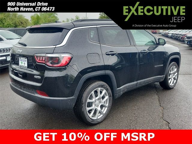 2024 Jeep Compass Latitude Lux