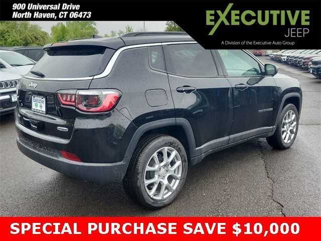 2024 Jeep Compass Latitude Lux