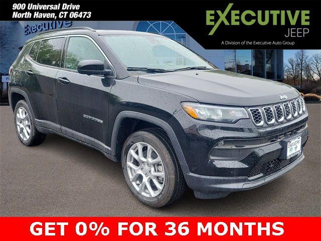 2024 Jeep Compass Latitude Lux