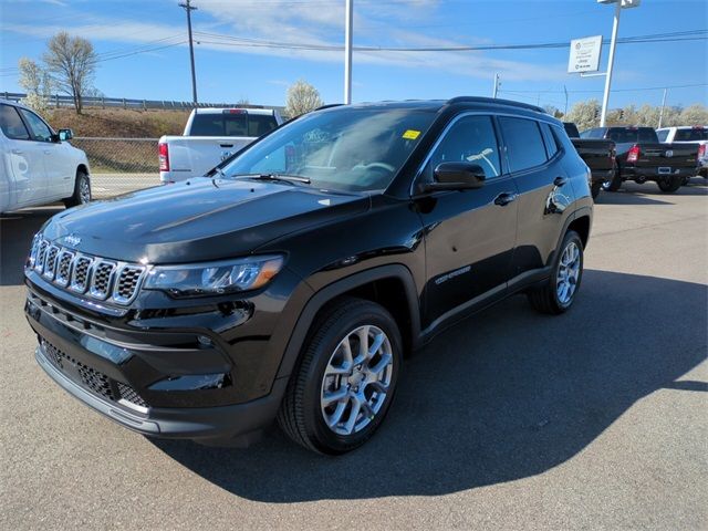 2024 Jeep Compass Latitude Lux