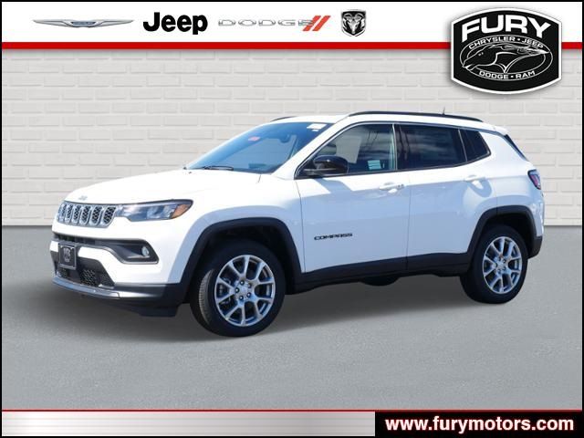 2024 Jeep Compass Latitude Lux