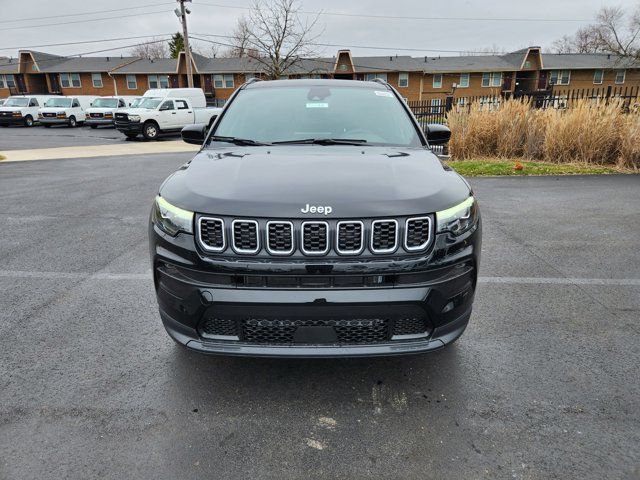 2024 Jeep Compass Latitude Lux