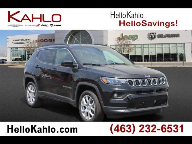 2024 Jeep Compass Latitude Lux