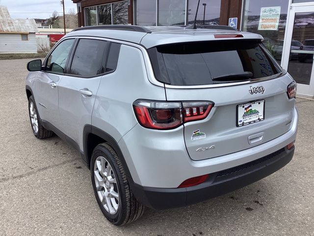 2024 Jeep Compass Latitude Lux