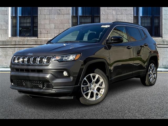 2024 Jeep Compass Latitude Lux