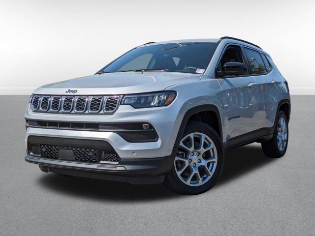 2024 Jeep Compass Latitude Lux