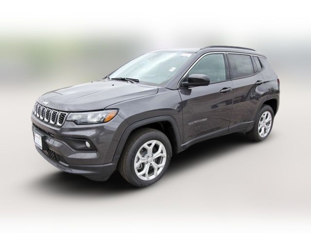 2024 Jeep Compass Latitude Lux