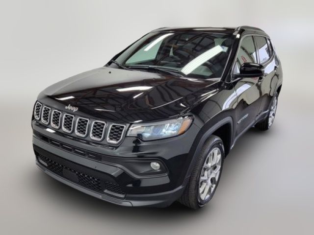 2024 Jeep Compass Latitude Lux