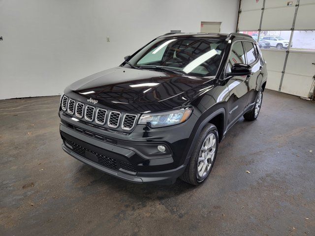 2024 Jeep Compass Latitude Lux