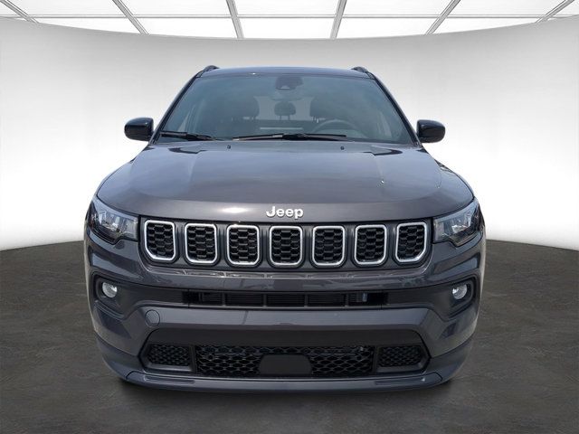 2024 Jeep Compass Latitude Lux