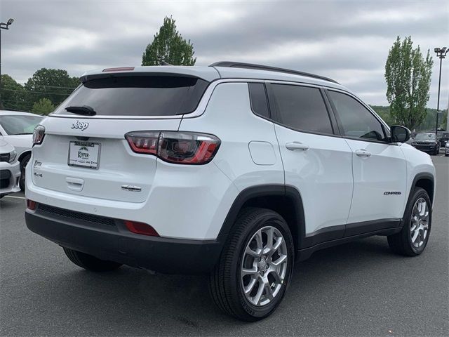 2024 Jeep Compass Latitude Lux