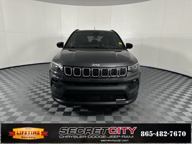 2024 Jeep Compass Latitude Lux