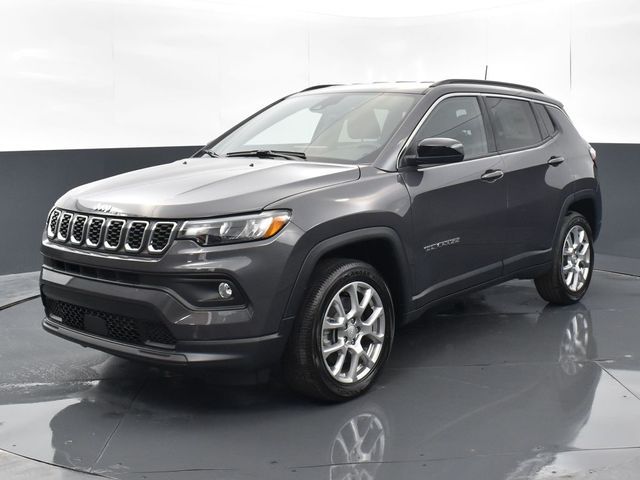 2024 Jeep Compass Latitude Lux