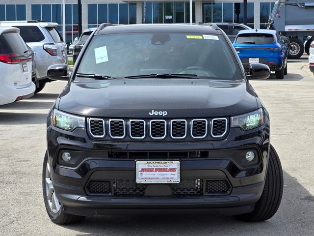 2024 Jeep Compass Latitude Lux