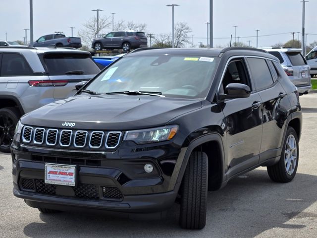 2024 Jeep Compass Latitude Lux