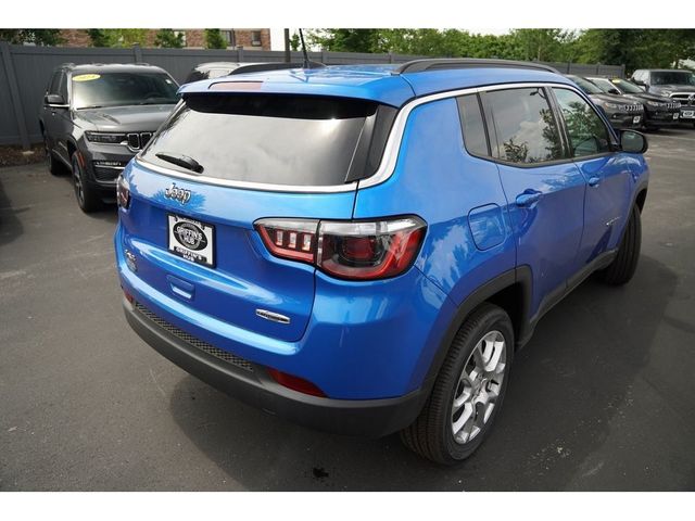 2024 Jeep Compass Latitude Lux