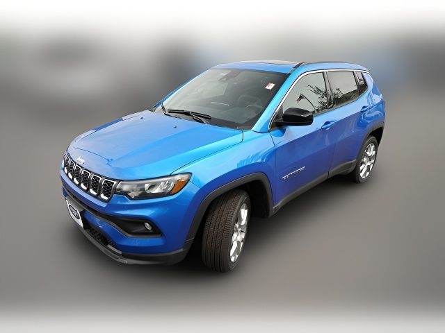 2024 Jeep Compass Latitude Lux