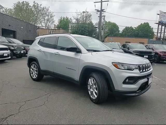 2024 Jeep Compass Latitude Lux