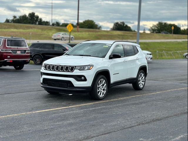 2024 Jeep Compass Latitude Lux