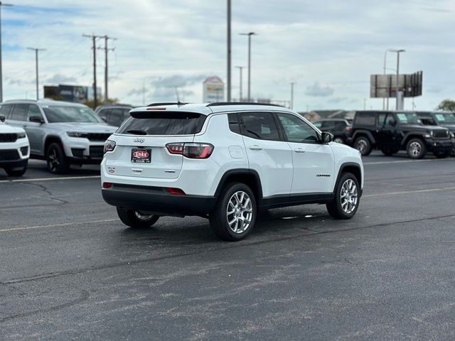 2024 Jeep Compass Latitude Lux