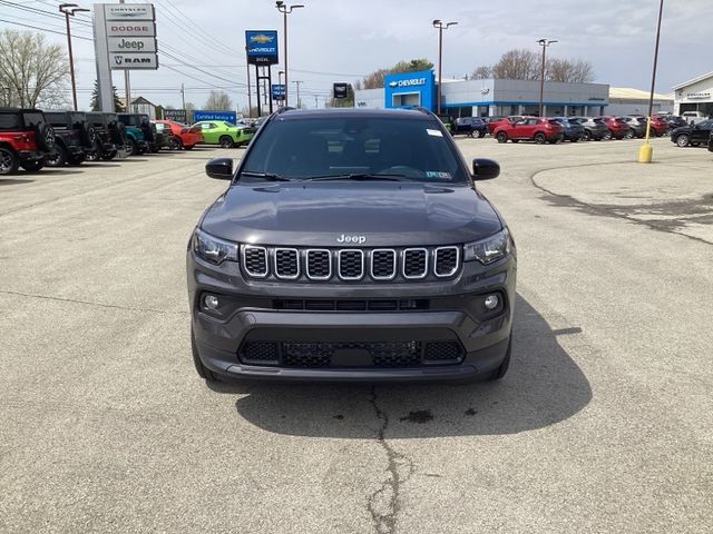 2024 Jeep Compass Latitude Lux