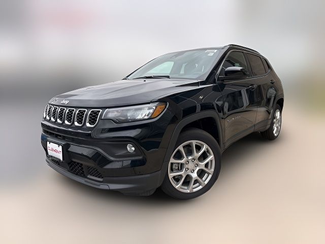 2024 Jeep Compass Latitude Lux