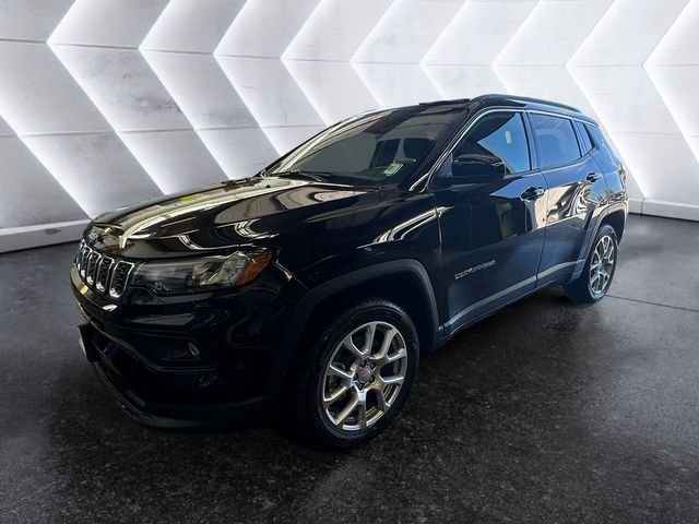 2024 Jeep Compass Latitude Lux