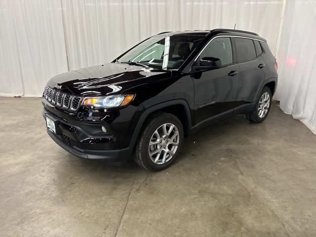 2024 Jeep Compass Latitude Lux