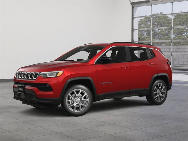 2024 Jeep Compass Latitude Lux