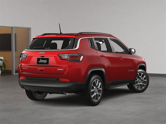 2024 Jeep Compass Latitude Lux