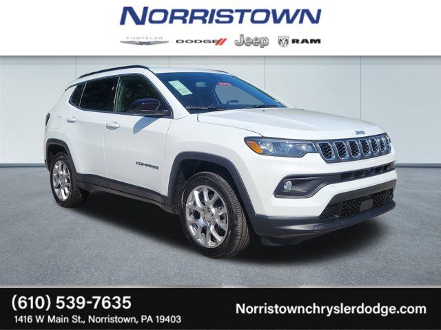 2024 Jeep Compass Latitude Lux