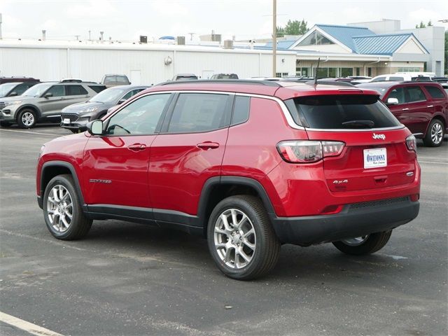 2024 Jeep Compass Latitude Lux