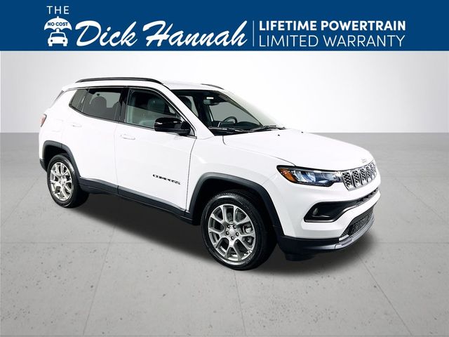 2024 Jeep Compass Latitude Lux