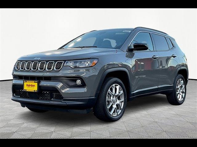 2024 Jeep Compass Latitude Lux