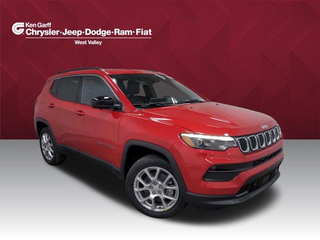 2024 Jeep Compass Latitude Lux