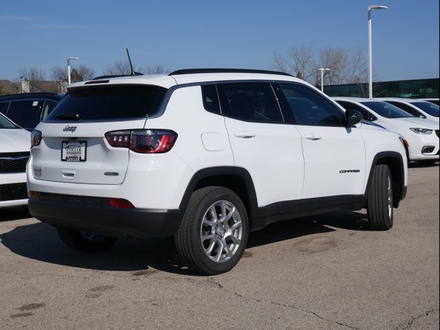 2024 Jeep Compass Latitude Lux