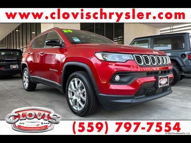 2024 Jeep Compass Latitude Lux