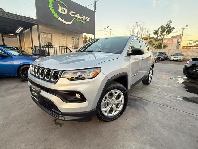 2024 Jeep Compass Latitude