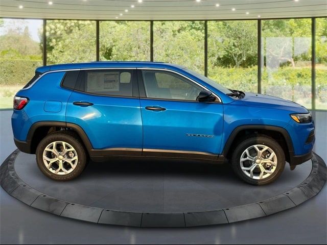 2024 Jeep Compass Sport