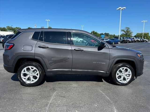 2024 Jeep Compass Sport