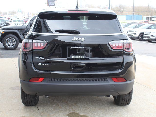 2024 Jeep Compass Sport