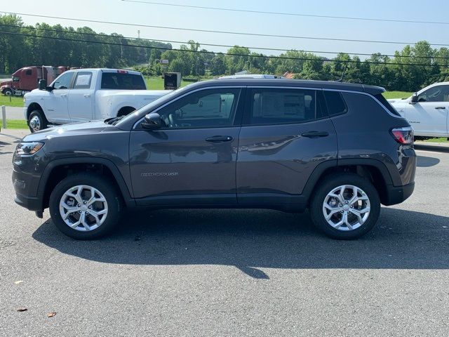 2024 Jeep Compass Sport